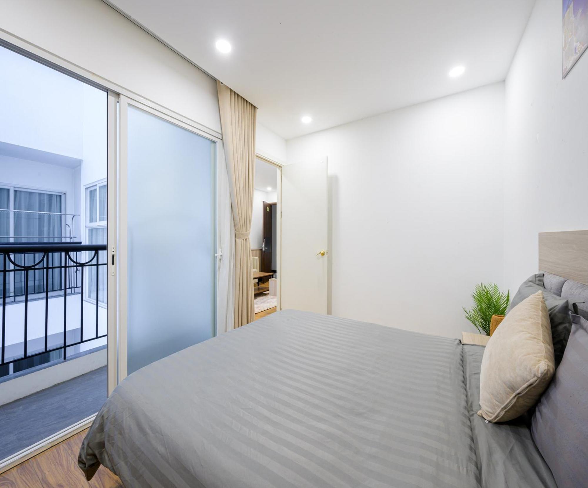 Luxe Paradise Residence Truc Bach Hanoi Bagian luar foto